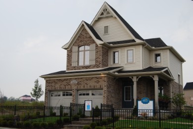 CachetReid Model in Oakridge Crossing, London, Ontario